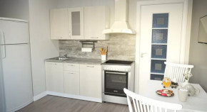 Кухонный гарнитур Лариса медиум 1 1400 мм в Челябинске - chelyabinsk.mebel-tymen.ru | фото